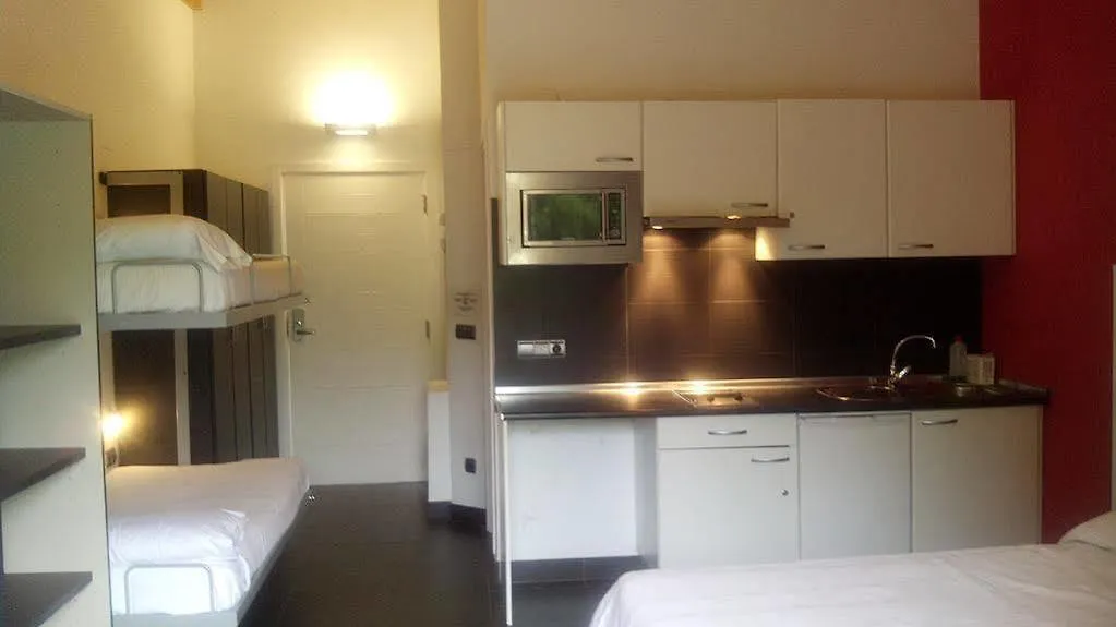 Hotel Albergue Juvenil Ulia San Sebastián Spagna